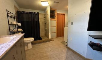 111 W Lee St, Aurora, MO 65605
