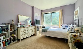 6441 RICHMOND Hwy #203, Alexandria, VA 22306