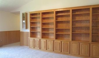 100 McCullough Dr, Cody, WY 82414