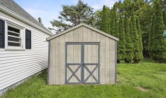 34 Anthony St, Adams, MA 01220