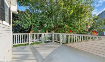 20 Starboard St, Beachwood, NJ 08722
