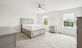 18 THOROUGHBRED Ct, Bridgeton, NJ 08302