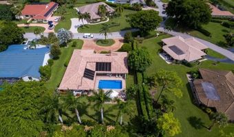 541 N Country Club Dr, Atlantis, FL 33462