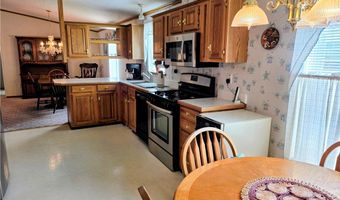 123 Golden Pond, Akron, NY 14001