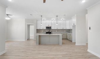 518 Madeleine Cir, Austin, AR 72007