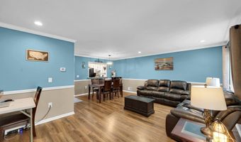 5 Shearwater Holw 5, Bayville, NJ 08721