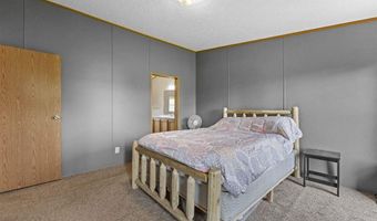 3017 118th St, Amana, IA 52203
