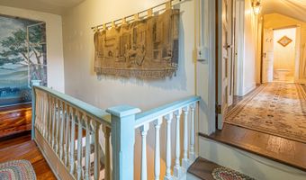 303 E Main St, Abingdon, VA 24210