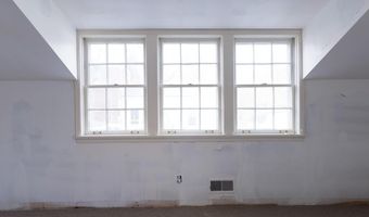 208 W Erie St, Albion, MI 49224