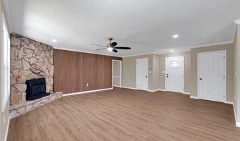 221 Greenland Rd, Anderson, SC 29626