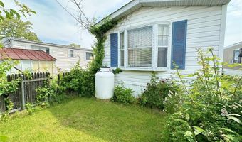 57 East Dr, East Providence, RI 02916
