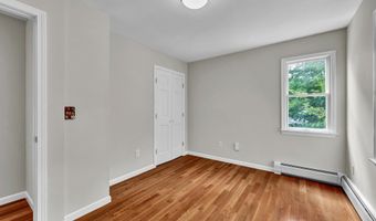 2 A Aspen Way, Danbury, CT 06811
