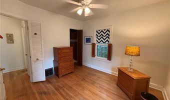 915 McKinley Blvd, Alton, IL 62002