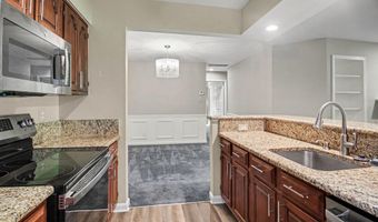 7718 LAFAYETTE FOREST Dr 176, Annandale, VA 22003
