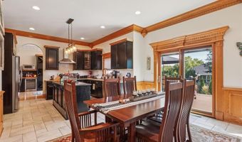 1019 11th Ave SE, Altoona, IA 50009