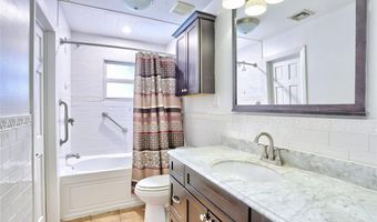 14 Montclair Ave, Airmont, NY 10952