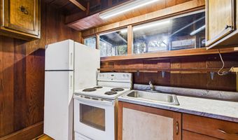 2910 Greenbriar Ln, Arcata, CA 95521