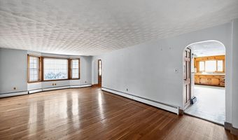 77 Whipple Rd, Billerica, MA 01821