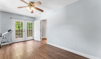 65 Redland Ave, East Providence, RI 02916