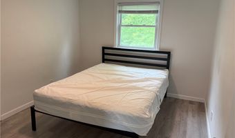 4006 Center Rd, Ashtabula, OH 44004