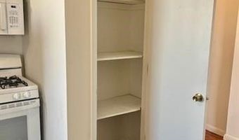 84 W 25TH St D5, Bayonne, NJ 07002