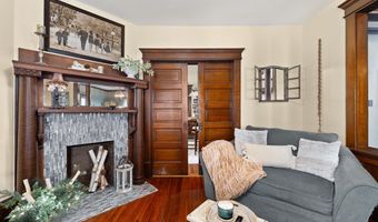 819 Center St, Ashland, OH 44805