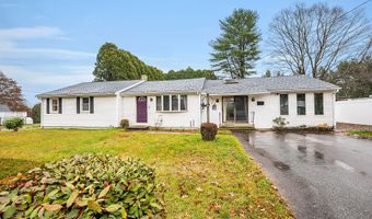 24 Ventura Dr, Brooklyn, CT 06234