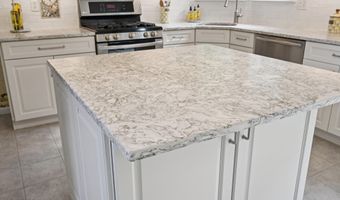 21 Orchid Ln, Barnegat, NJ 08005