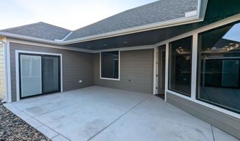 727 E Lexington Ln, Andover, KS 67002