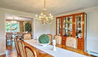 96 Windsong Rd, Cumberland, RI 02864