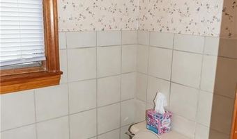 21 Carlson Dr, Cumberland, RI 02864