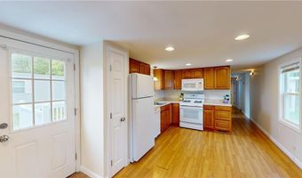 14 Krzak Rd, North Kingstown, RI 02852