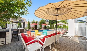 118 DOLPHIN Ave, Beach Haven, NJ 08008