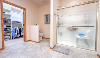 1959 Mesquite Loop, Bismarck, ND 58503