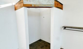 301 E Holland Ave, Alpine, TX 79830