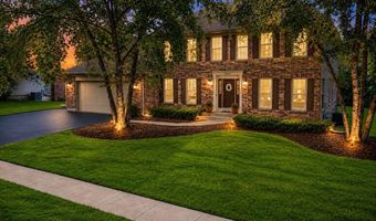1661 Kensington Dr, Algonquin, IL 60102