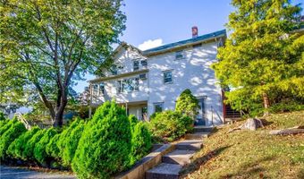 3214 Post Rd, Warwick, RI 02886