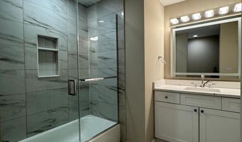 15609 EVERGLADE Ln 203, Bowie, MD 20716