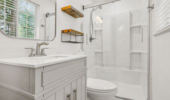 3861 Orange Blossom Ln, Columbus, OH 43230