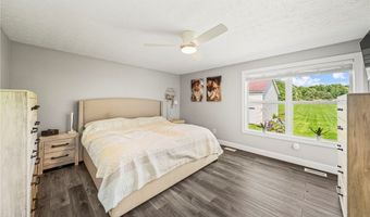 350 Townline Rd, Aurora, OH 44202