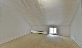 6 Cushing St, Cumberland, RI 02864