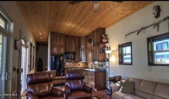 145 Cedar Dr, Bayview, ID 83803