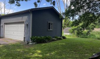 351 Center St, Algonac, MI 48001