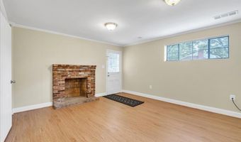 664 GREENBRIER St, Arlington, VA 22204