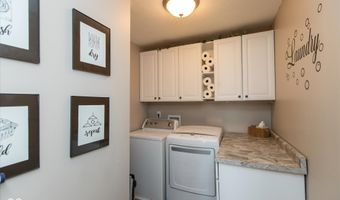 8701 Thatcher Ln, Avon, IN 46123