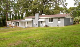 2623 Hatch Pkwy N, Baxley, GA 31515