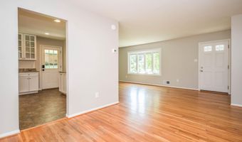 4805 WILLET Dr, Annandale, VA 22003