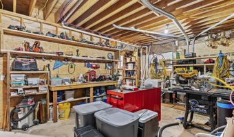 4978 S 11th Rd, Aldrich, MO 65601