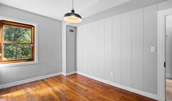 1427 BOLTON St 2, Baltimore, MD 21217