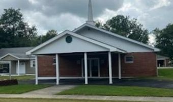 109 College St, Alhambra, IL 62001